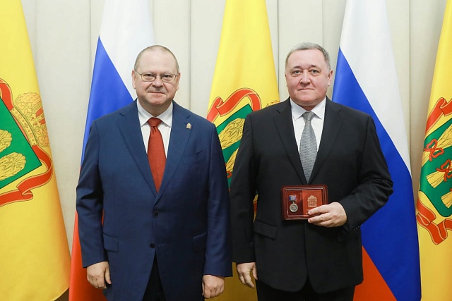 Андрей Кудинов награжден орденом «За верность долгу»